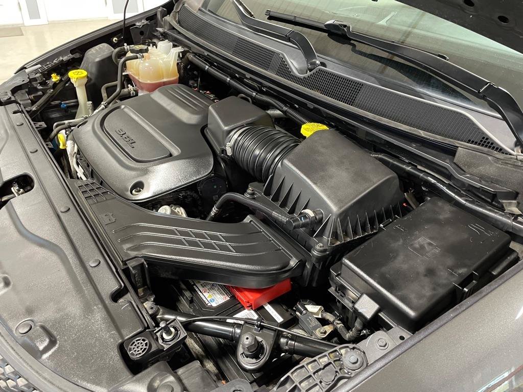 Used 2020 Chrysler Pacifica Touring-L AWD/4WD image 34