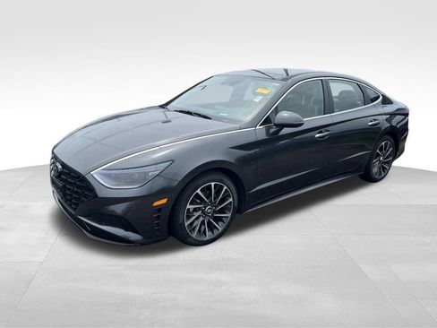 Used 2021 Hyundai Sonata Limited w/ Cargo Package FWD image 2