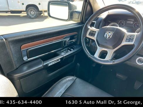 Used 2017 RAM 1500 Laramie image 11