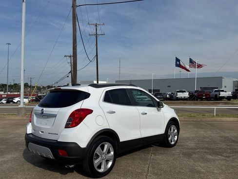 Used 2016 Buick Encore Convenience FWD image 19