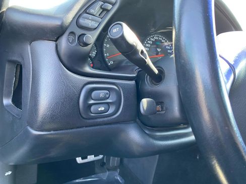 Used 1999 Chevrolet Corvette Convertible w/ Memory Pkg image 32