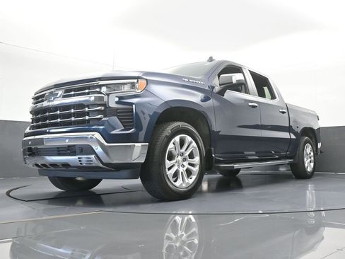 Used 2022 Chevrolet Silverado 1500 LTZ w/ Technology Package AWD/4WD image 61