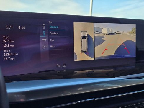 Used 2025 Cadillac Escalade Sport Platinum image 19