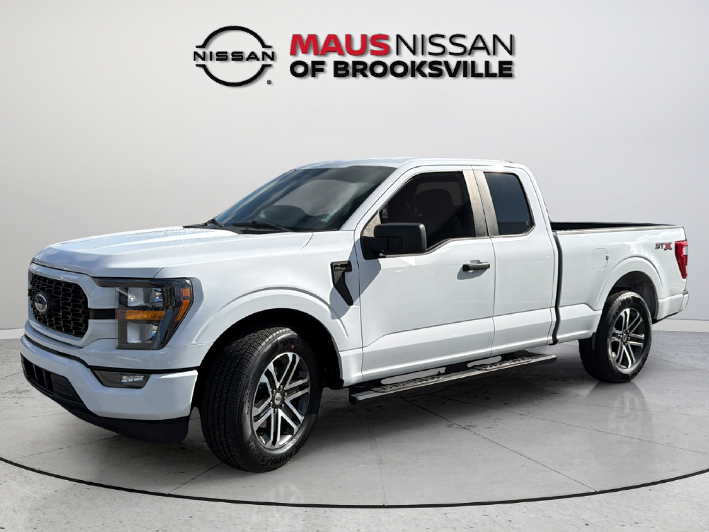 Used 2023 Ford F150 XL w/ STX Appearance Package RWD image 5