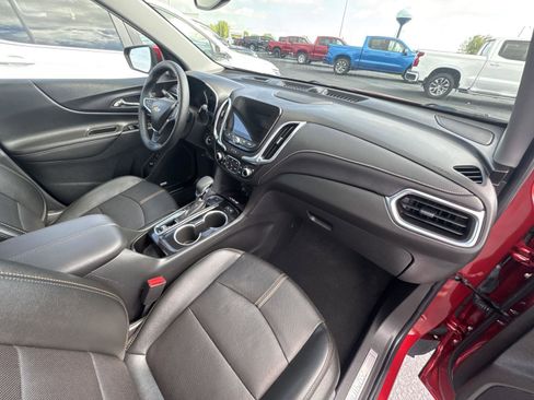 Used 2024 Chevrolet Equinox Premier AWD/4WD image 17