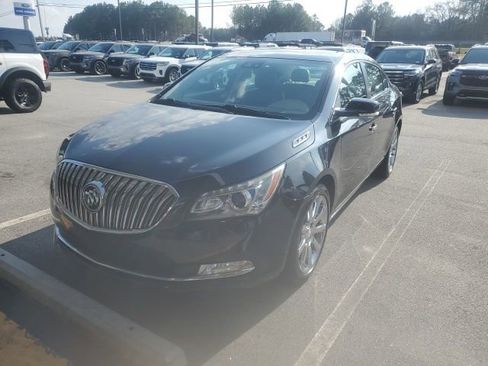 Used 2014 Buick LaCrosse Premium w/ Driver Confidence Package image 3