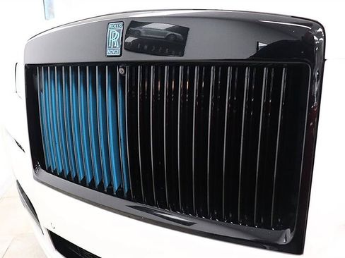 Used 2022 Rolls-Royce Cullinan w/ Cullinan Package AWD/4WD image 93