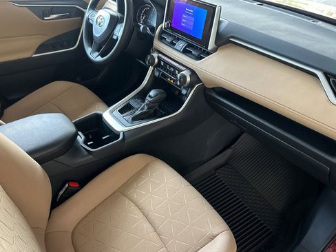 New 2025 Toyota RAV4 XLE image 19