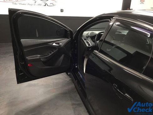 Used 2016 Ford Focus RS image 18