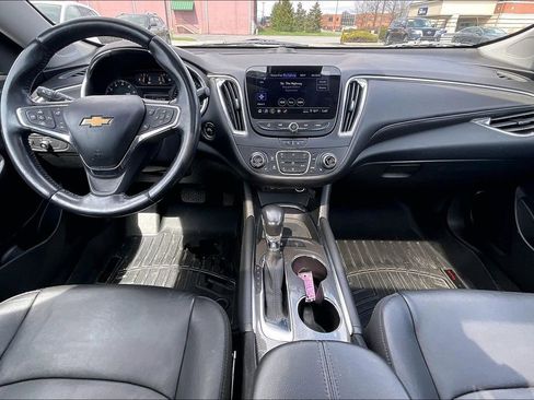 Used 2021 Chevrolet Malibu LT w/ Leather Package image 14