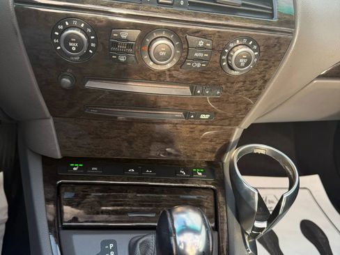 Used 2005 BMW 645Ci 645Ci Convertible 2D image 34