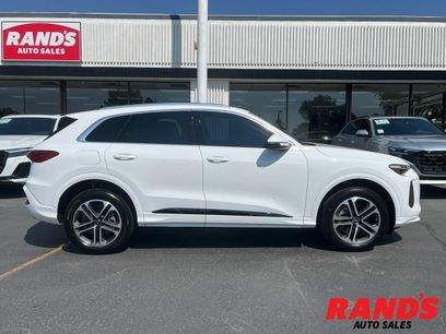 Used 2025 Audi Q5 Premium Plus w/ Premium Plus