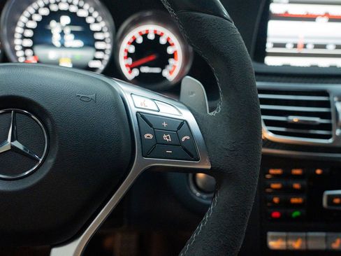 Used 2014 Mercedes-Benz E 63 AMG S-Model w/ Driver Assistance Package image 43