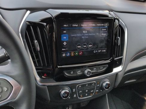 Used 2023 Chevrolet Traverse RS w/ LPO, Floor Liner Package AWD/4WD image 15