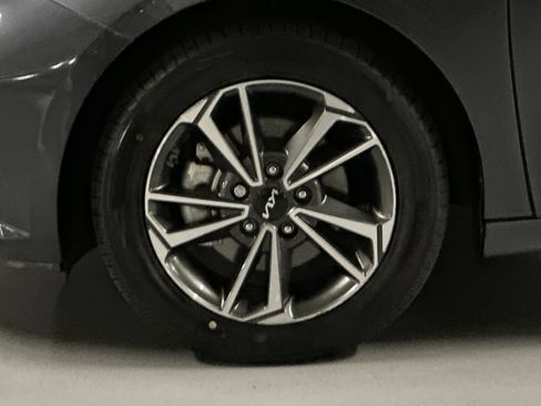 Used 2023 Kia Forte LXS image 23