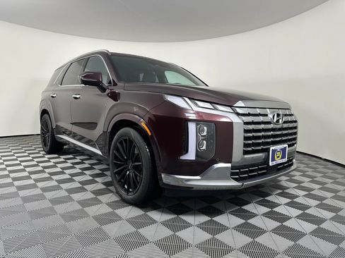 Used 2023 Hyundai Palisade Calligraphy w/ Cargo Package image 7