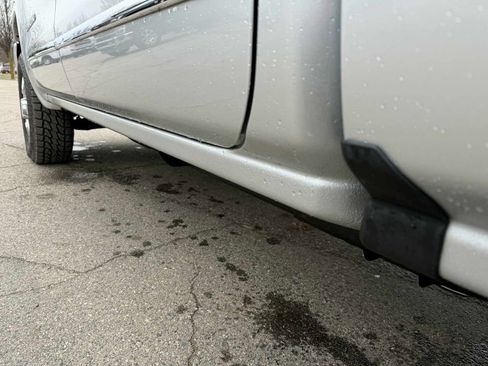 Used 2018 GMC Sierra 3500 Denali w/ Duramax Plus Package image 9