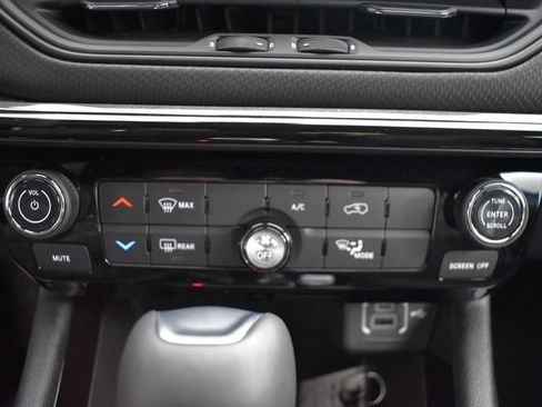 New 2026 Jeep Compass Latitude AWD/4WD image 26
