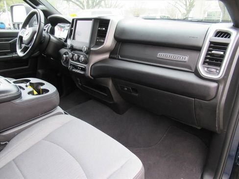 Used 2024 RAM 2500 Big Horn w/ Bed Utility Group image 13