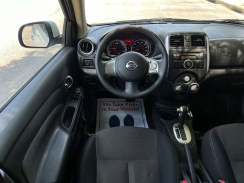 Used 2014 Nissan Versa SV FWD image 30