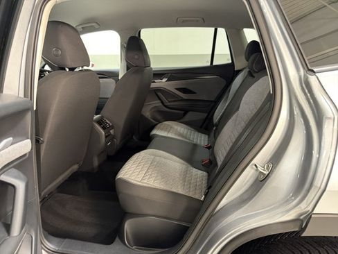 Used 2025 Volkswagen Tiguan S AWD/4WD image 21