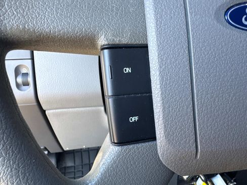 Used 2007 Ford F150 XLT image 29