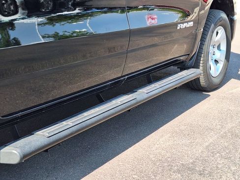 Used 2020 RAM 1500 Big Horn AWD/4WD image 29