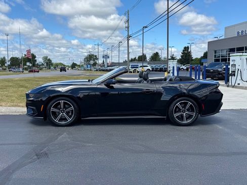 Certified 2025 Ford Mustang Premium RWD image 6