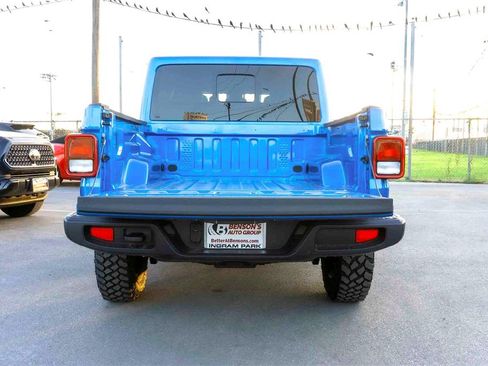 New 2025 Jeep Gladiator Sport image 20