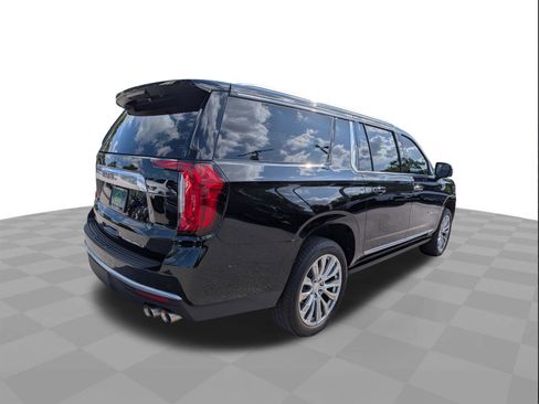 Certified 2024 GMC Yukon XL Denali w/ Advanced Technology Package AWD/4WD image 4