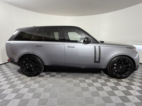 Certified 2025 Land Rover Range Rover SE AWD/4WD image 8