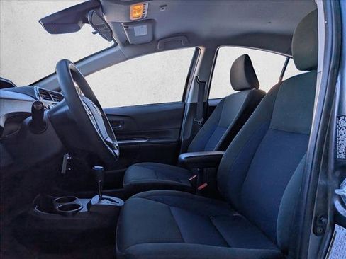 Used 2018 Toyota Prius C Two image 11