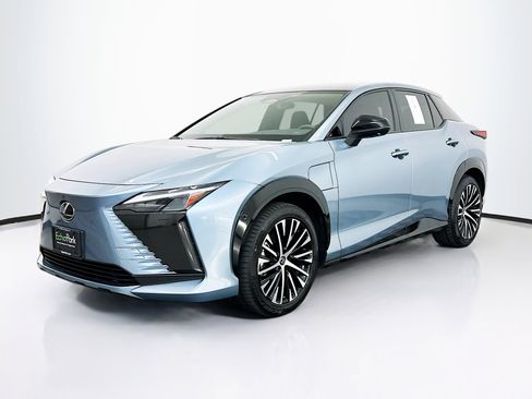 Used 2023 Lexus RZ 450e Premium w/ Cold Area Package AWD/4WD image 3