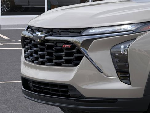 New 2026 Chevrolet Trax RS w/ Sunroof Package FWD image 37