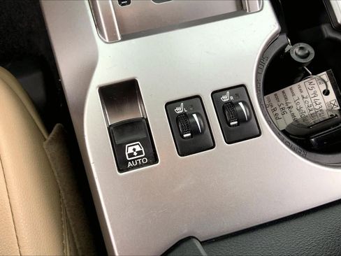 Used 2022 Toyota 4Runner SR5 Premium w/ Moonroof Package image 33