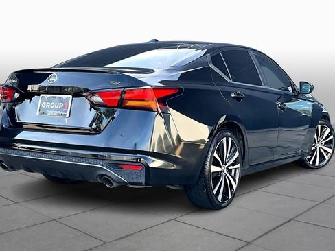 Used 2021 Nissan Altima 2.5 SR image 12