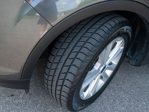 Used 2018 Ford Escape SE FWD image 31