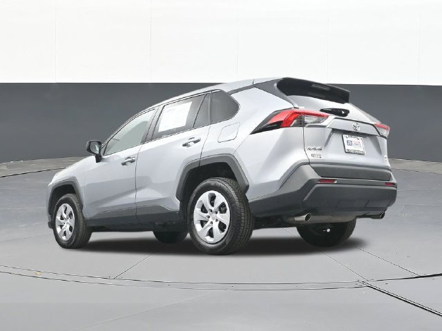 Used 2025 Toyota RAV4 LE AWD/4WD image 42
