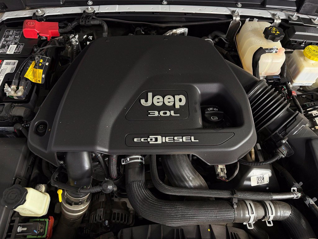 Used 2021 Jeep Gladiator Sport AWD/4WD image 21