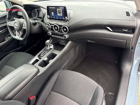 Used 2024 Nissan Sentra SV FWD image 12