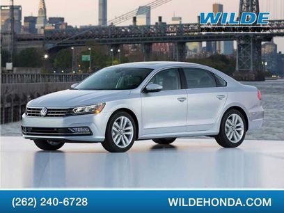 Used 2018 Volkswagen Passat 2.0T SE