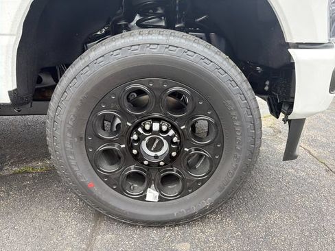 New 2026 Ford F250 Lariat w/ Black Appearance Package AWD/4WD image 15