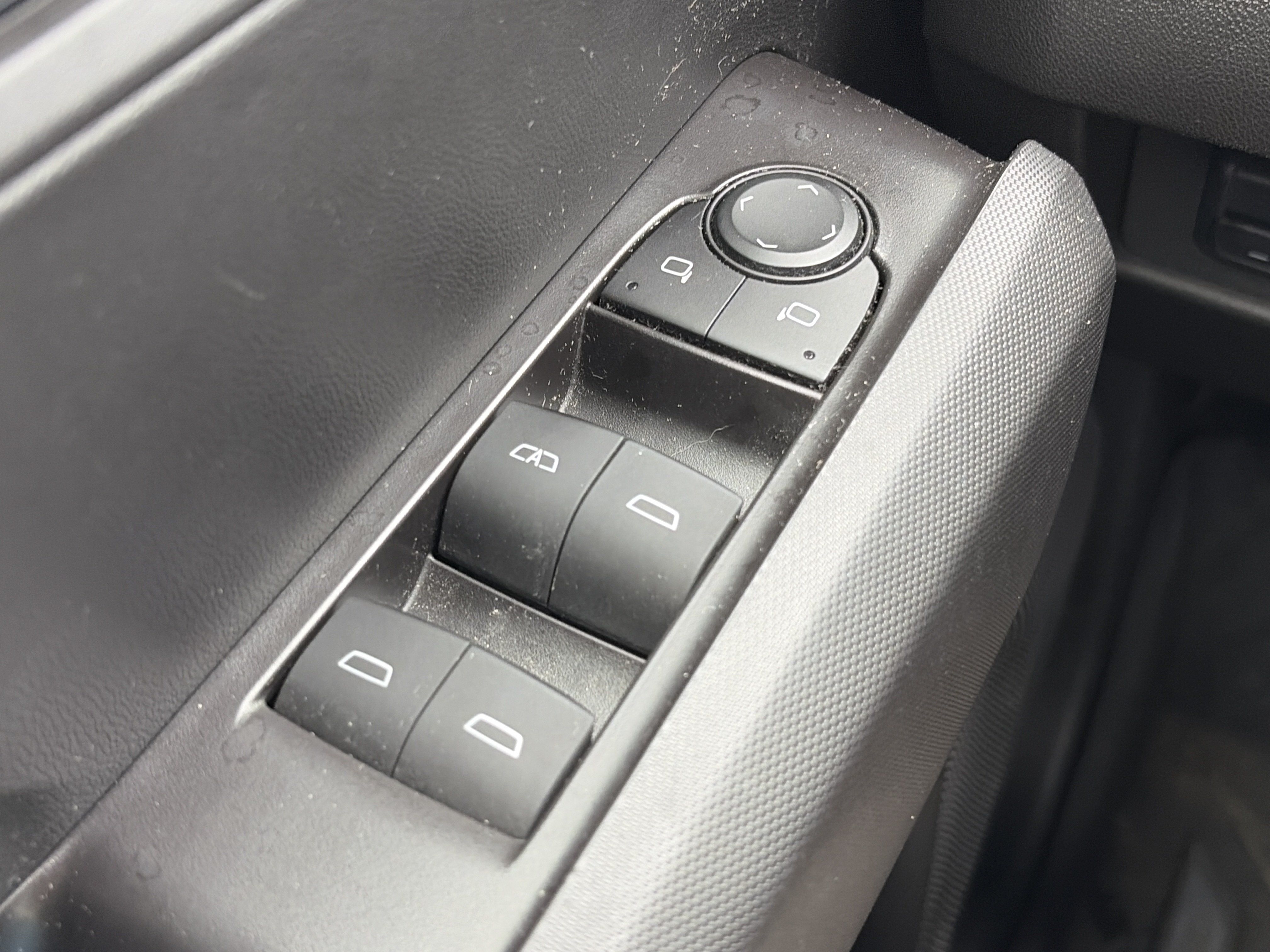 Used 2024 GMC Canyon Elevation w/ Elevation Premium Package AWD/4WD image 27
