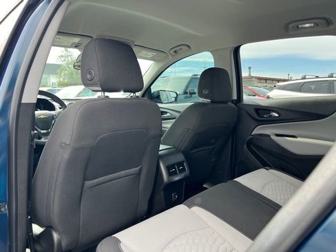Used 2021 Chevrolet Equinox LT image 11