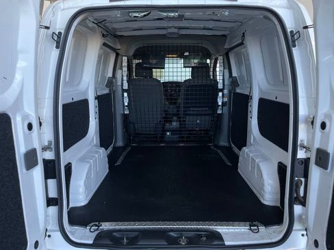 Used 2021 Nissan NV200 SV image 22