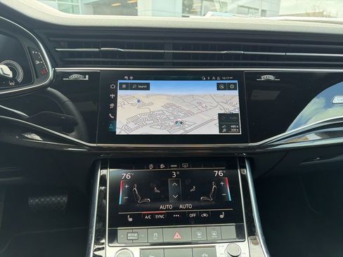 Used 2025 Audi Q7 2.0T Premium w/ Convenience Plus Package image 17