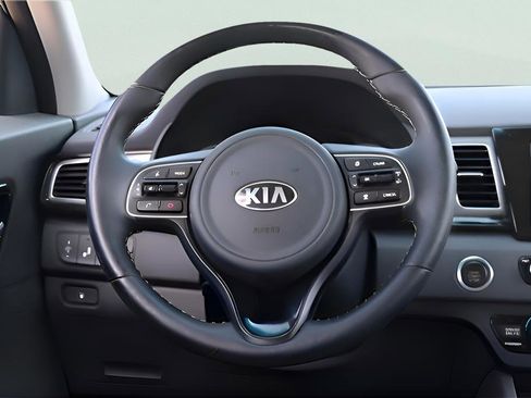 Used 2019 Kia Niro EX w/ Option Group 040 image 12