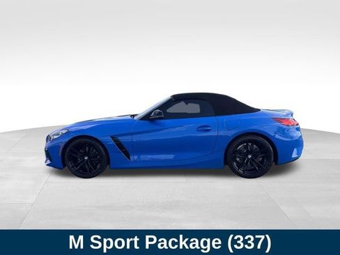 Used 2021 BMW Z4 sDrive30i w/ Executive Package RWD image 2
