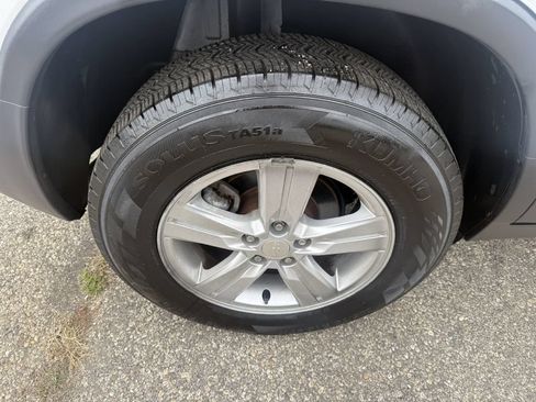 Used 2018 Chevrolet Trax LT AWD/4WD image 19