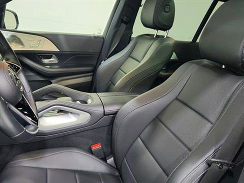 Used 2025 Mercedes-Benz GLS 450 GLS 450 image 12
